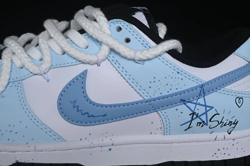 All categories Nk SB Dunk Series Nk SB Dunk Low High-end customized low-top sneakers Nike SB Dunk Low Blue Ocean Strappy low-top casual sneakers DD1503-101